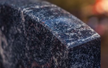 Стоимость гранита: из чего складывается и какие факторы влияют
